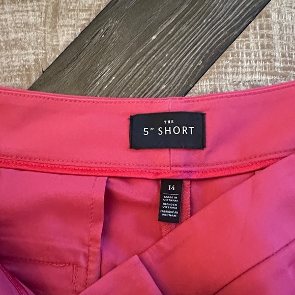 White House Black Market shorts - Picture 2 of 5